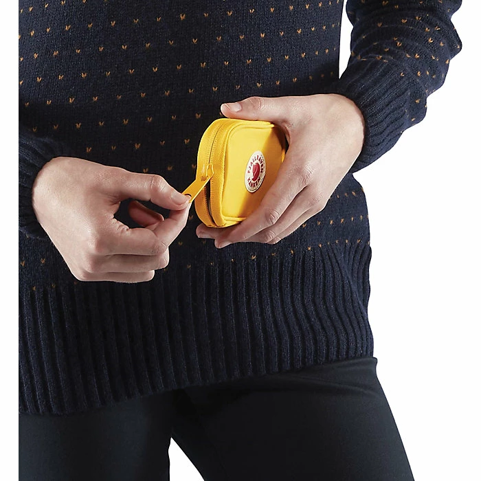 Fjallraven Kanken Card Wallet 6 Fjallraven Kanken Card Wallet - Image 4